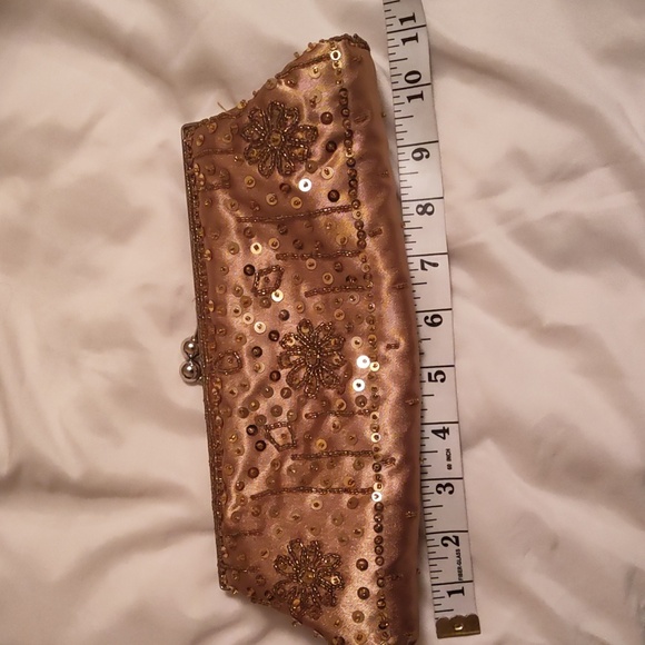 Vintage Gold evening bag - Picture 7 of 8